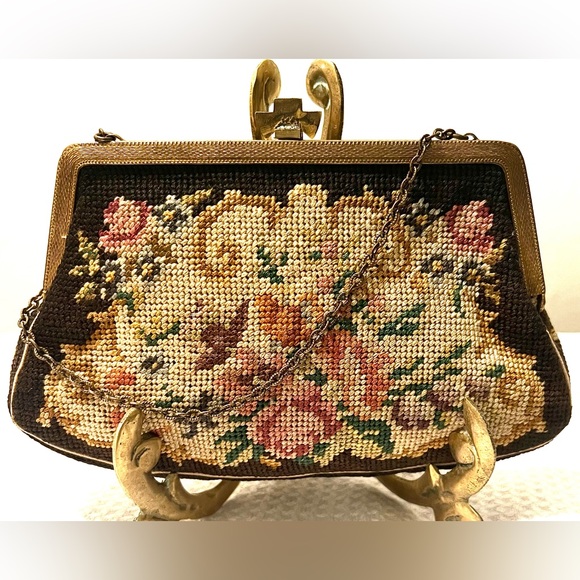 Vintage Petit Point Tapestry Purse 1930s Hand Stitched in Hungry - Picture 3 of 11